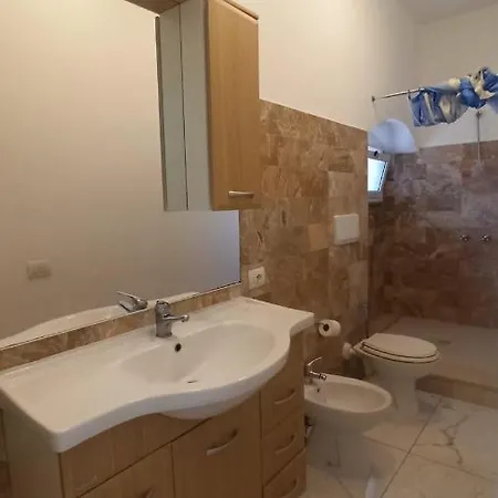 Διαμέρισμα Amedeo House *