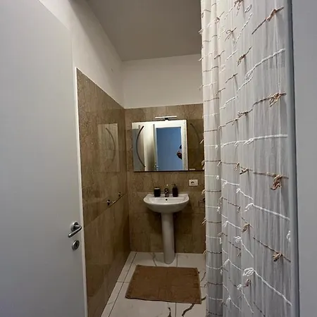 Amedeo House Lägenhet Bari