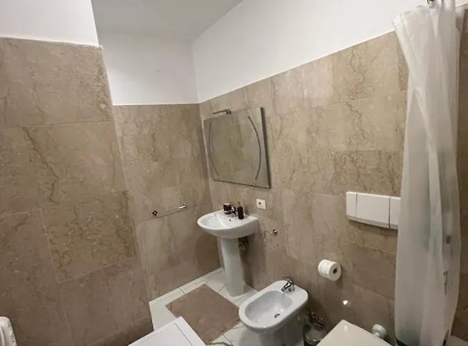 Amedeo House Apartamento Bari